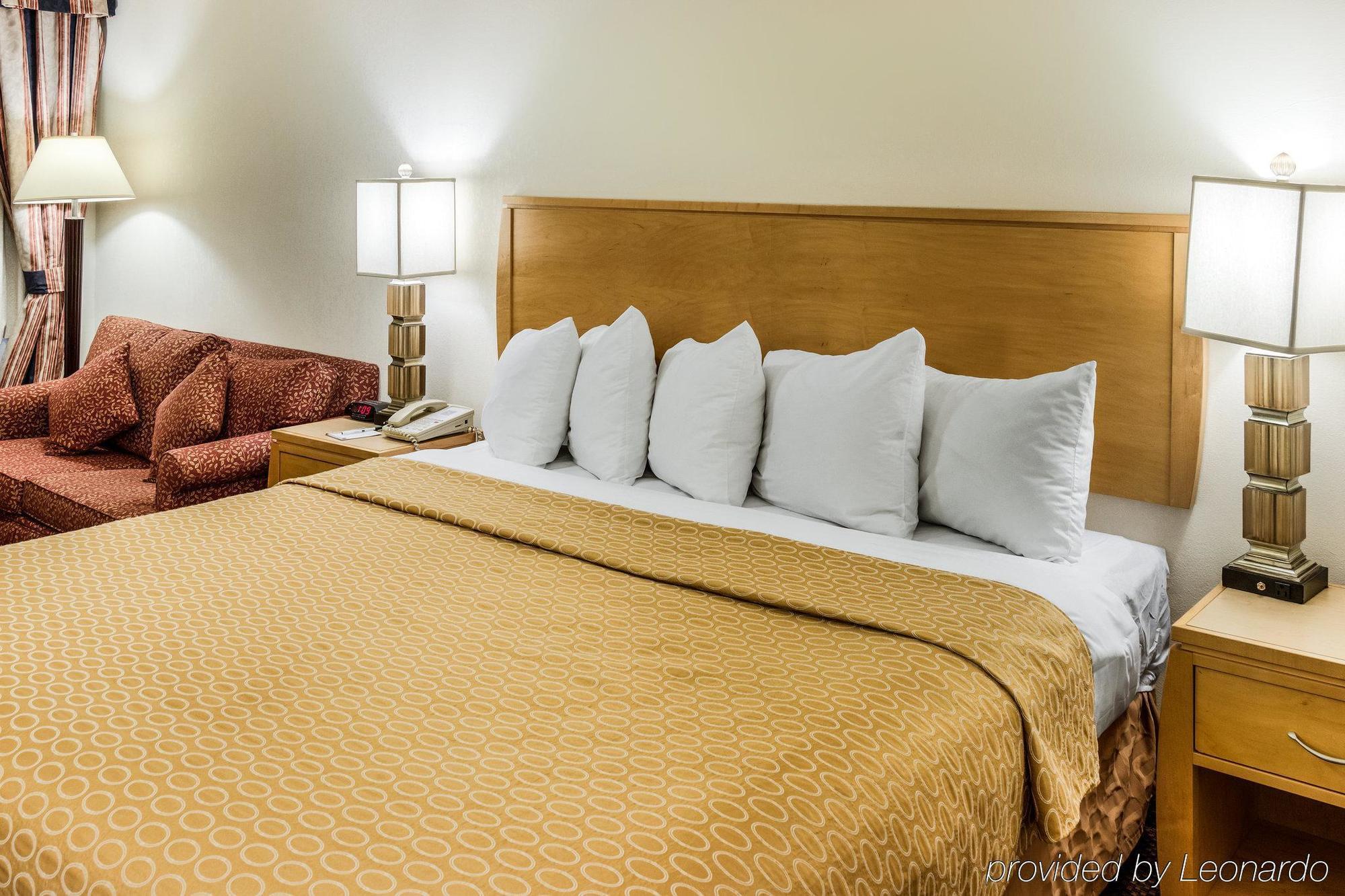 Desert Sands Inn & Suites Альбукерке Экстерьер фото
